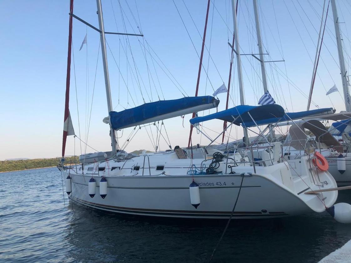 Old Harbor Corfu Yachts